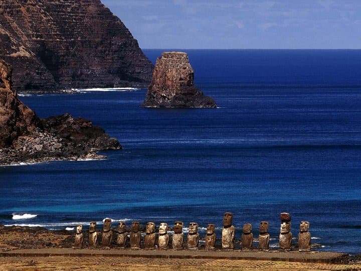 Ahu Tongariki, en el recorrido Half Day Costa Sur